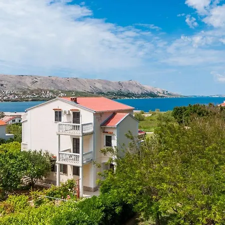 Apartman Spavalo *