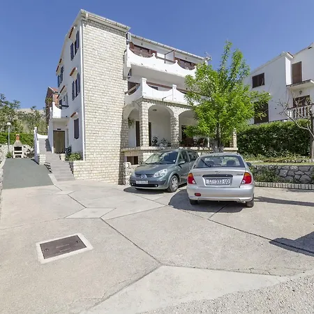 Spavalo Pag Town